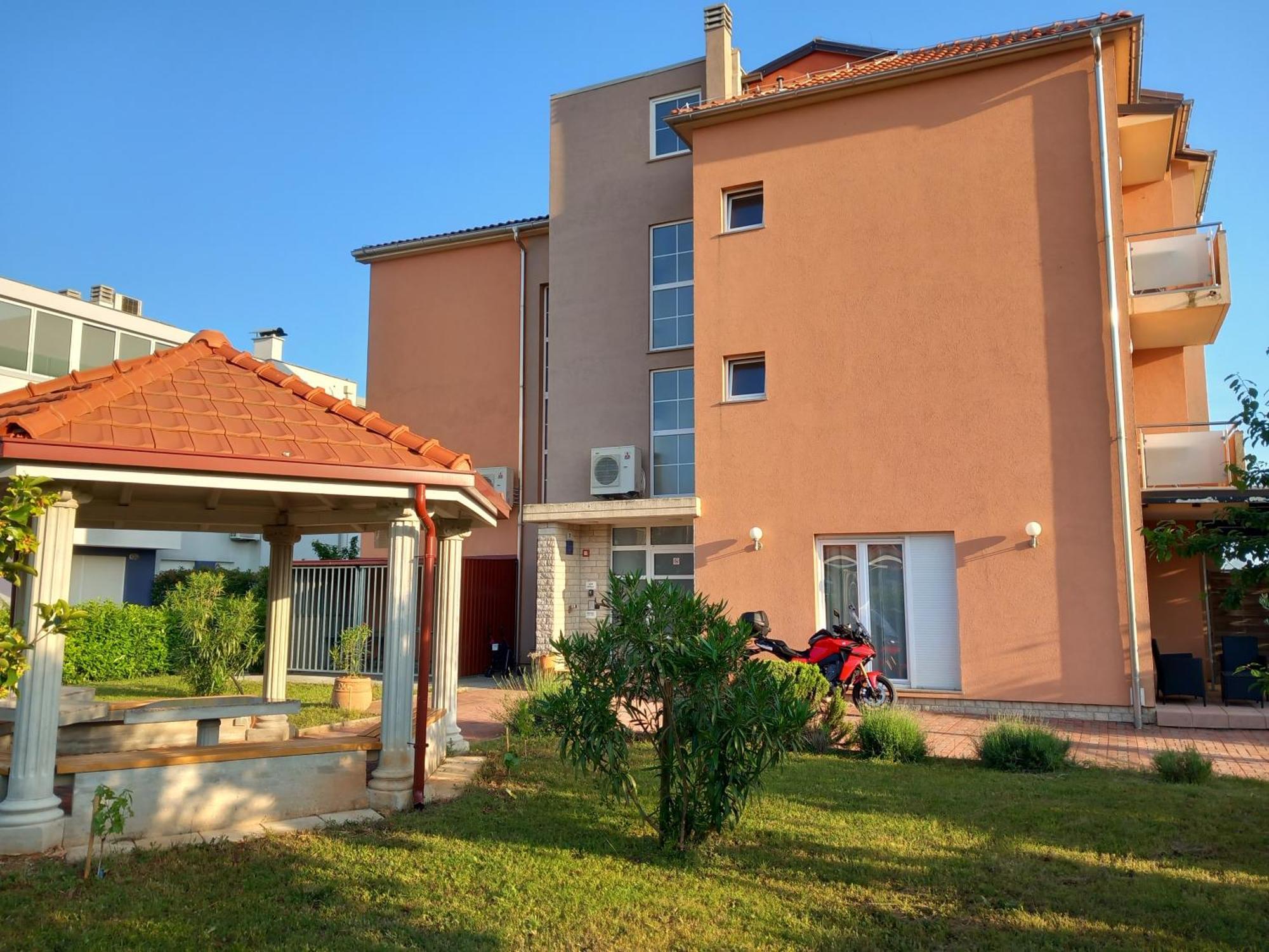 Bed & Breakfast Grgic Novigrad Istria Kültér fotó