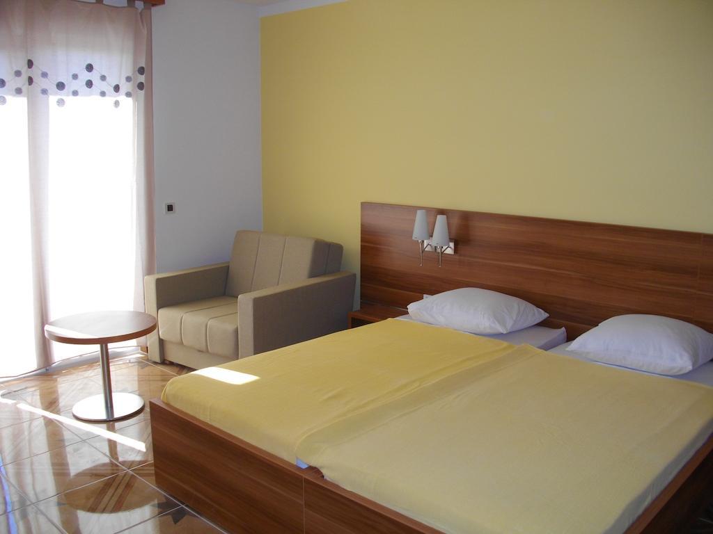 Bed & Breakfast Grgic Novigrad Istria Szoba fotó