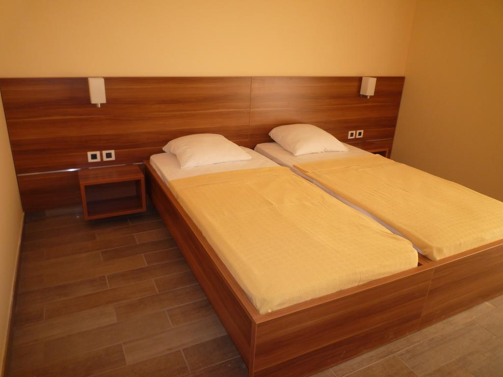 Bed & Breakfast Grgic Novigrad Istria Kültér fotó