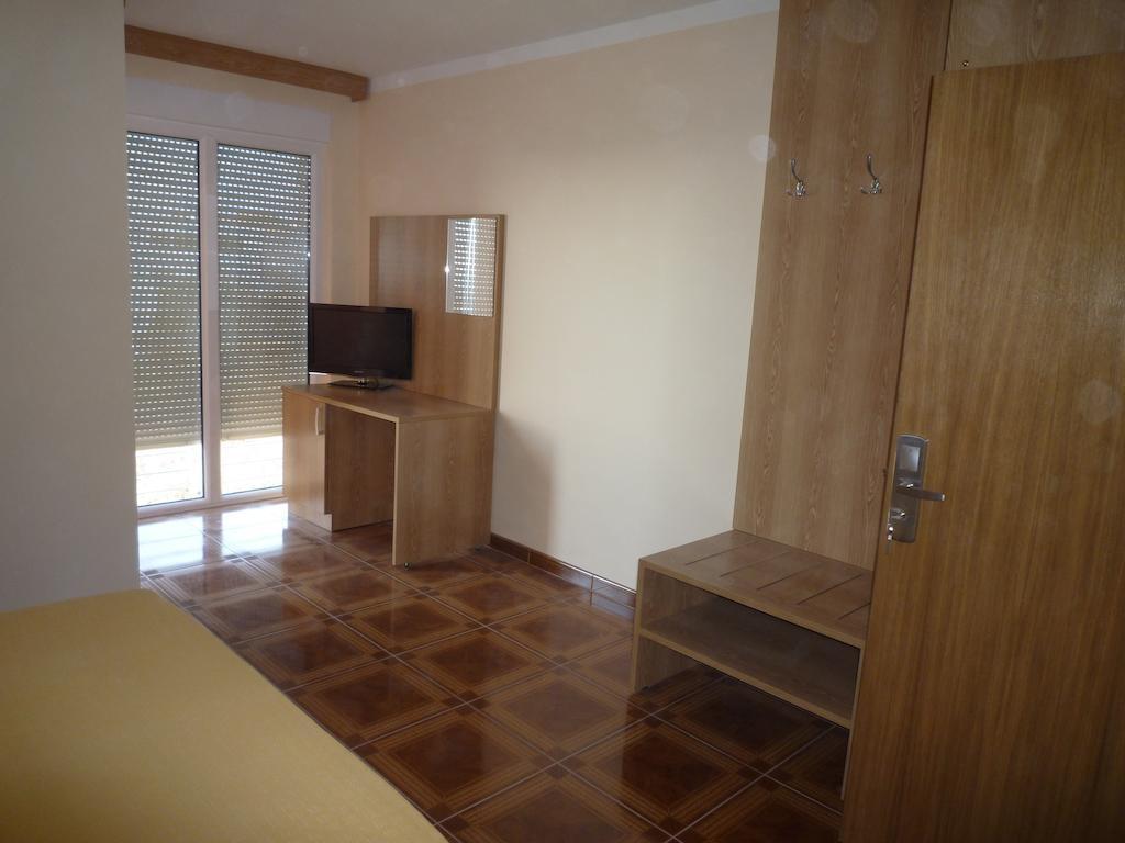 Bed & Breakfast Grgic Novigrad Istria Kültér fotó