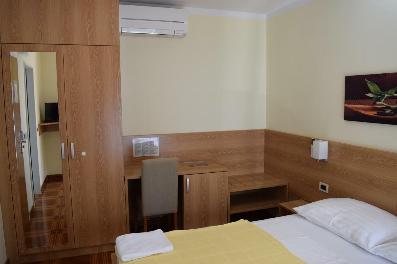 Bed & Breakfast Grgic Novigrad Istria Kültér fotó